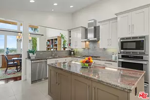 12544 The Vista, Los Angeles, CA 90049 - Photo 13