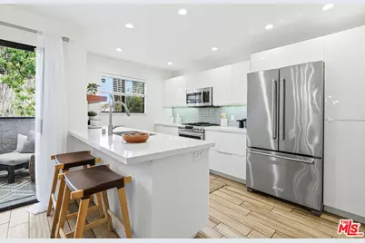 1802 20th St #B, Santa Monica, CA 90404 - Photo 9