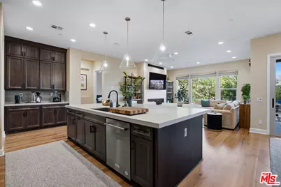 11728 Canoga Ave, Chatsworth, CA 91311 - Photo 5