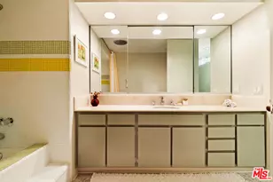 141 S Linden Dr, Beverly Hills, CA 90212 - Photo 13