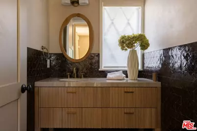 1635 N Genesee Ave, Los Angeles, CA 90046 - Photo 7