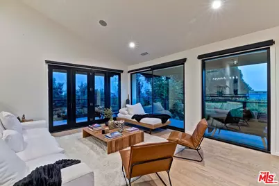 33002 Pacific Coast Hwy, Malibu, CA 90265 - Photo 37