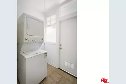 1143 N Commonwealth Ave, Los Angeles, CA 90029 - Photo 19