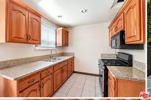 10513 Cimarron St, Los Angeles, CA 90047 - Photo 3