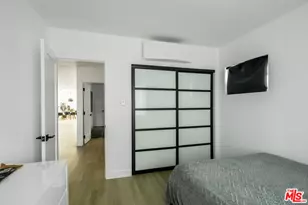 2319 S Cloverdale Ave, Los Angeles, CA 90016 - Photo 17