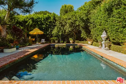14161 Valley Vista Blvd, Sherman Oaks, CA 91423 - Photo 39