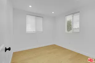 8637 Orchard Ave, Los Angeles, CA 90044 - Photo 19