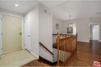 10630 Eastborne Ave #306, Los Angeles, CA 90024 - Photo 3