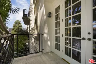 10630 Eastborne Ave, Los Angeles, CA 90024 - Photo 25
