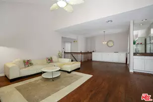 10630 Eastborne Ave, Los Angeles, CA 90024 - Photo 9