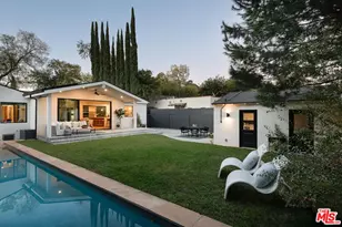 11920 Hartsook St, Valley Village, CA 91607 - Photo 37