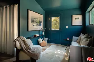 11920 Hartsook St, Valley Village, CA 91607 - Photo 31