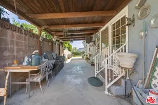 2402 Teasley St, La Crescenta, CA 91214 - Photo 19