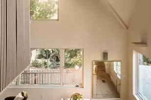 1000 Myra Ave, Los Angeles, CA 90029 - Photo 25