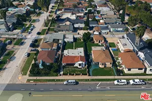 9819 S Hoover St, Los Angeles, CA 90044 - Photo 33