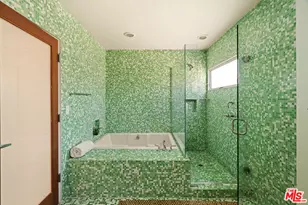 1076 Palms Blvd, Venice, CA 90291 - Photo 11