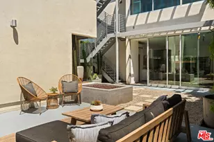 1076 Palms Blvd, Venice, CA 90291 - Photo 3