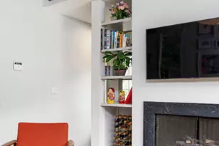 9809 Easton Dr, Beverly Hills, CA 90210 - Photo 9