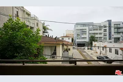 1029 S Hobart Blvd #202, Los Angeles, CA 90006 - Photo 25