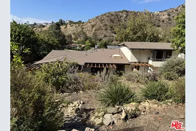 5942 Paseo Canyon Dr, Malibu, CA 90265 - Photo 47