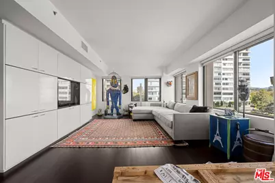 10520 Wilshire Blvd #802, Los Angeles, CA 90024 - Photo 3