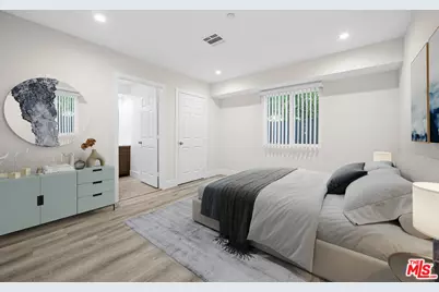 636 W 76th St, Los Angeles, CA 90044 - Photo 41