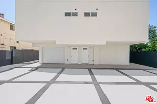 636 W 76th St, Los Angeles, CA 90044 - Photo 19