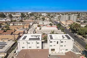 636 W 76th St, Los Angeles, CA 90044 - Photo 43