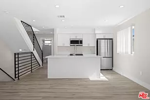 636 W 76th St, Los Angeles, CA 90044 - Photo 21