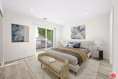 636 W 76th St, Los Angeles, CA 90044 - Photo 27