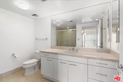 13600 Marina Pointe Dr #404, Marina del Rey, CA 90292 - Photo 17