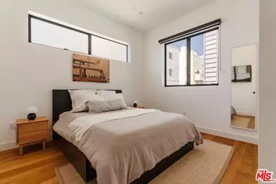 2416 Penmar Ave, Venice, CA 90291 - Photo 17