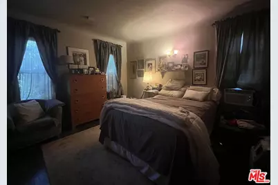 1811 S Burnside Ave, Los Angeles, CA 90019 - Photo 19