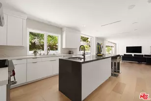 1431 Stradella Rd, Los Angeles, CA 90077 - Photo 11