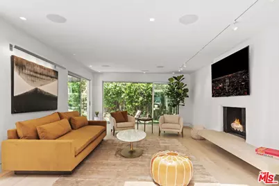 9451 Hidden Valley Pl, Beverly Hills, CA 90210 - Photo 9