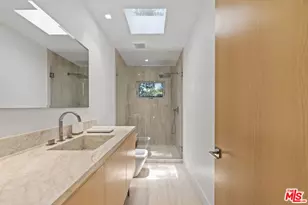 9451 Hidden Valley Pl, Beverly Hills, CA 90210 - Photo 25