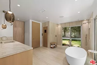 9451 Hidden Valley Pl, Beverly Hills, CA 90210 - Photo 21