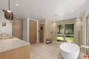 9451 Hidden Valley Pl, Beverly Hills, CA 90210 - Photo 21