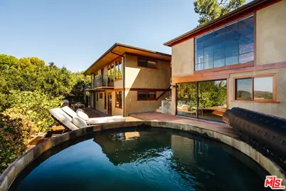 21071 Waveview Dr, Topanga, CA 90290 - Photo 41