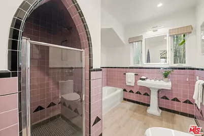2254 Kelton Ave, Los Angeles, CA 90064 - Photo 31
