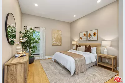 839 Larrabee St #2, West Hollywood, CA 90069 - Photo 17