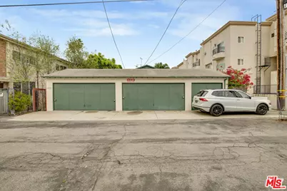 1523 Berkeley St, Santa Monica, CA 90404 - Photo 3