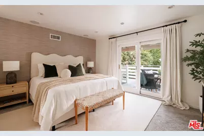 4176 Klump Ave, Studio City, CA 91602 - Photo 15