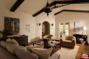 802 S Genesee Ave, Los Angeles, CA 90036 - Photo 5