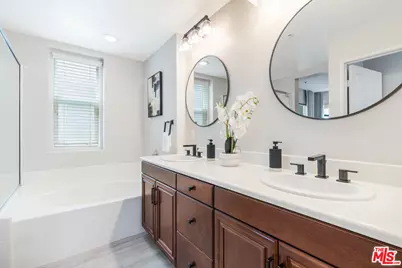 6020 Seabluff Dr #416, Playa Vista, CA 90094 - Photo 23