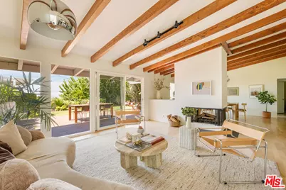 3554 Berry Dr, Studio City, CA 91604 - Photo 1