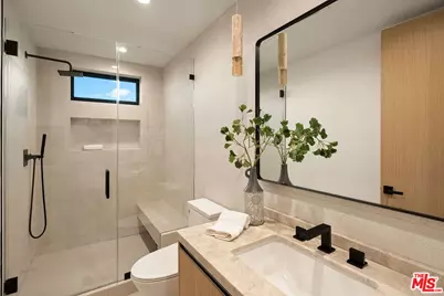 12657 Dewey St, Los Angeles, CA 90066 - Photo 51