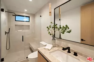 12657 Dewey St, Los Angeles, CA 90066 - Photo 51