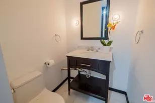 9033 Vista Grande St, West Hollywood, CA 90069 - Photo 19