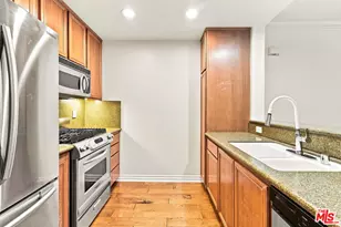 12963 Runway Rd, Playa Vista, CA 90094 - Photo 17